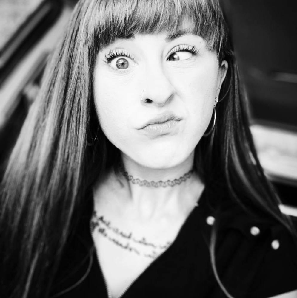 Meet your Posher, Terrah